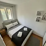 Castelli Apartment *